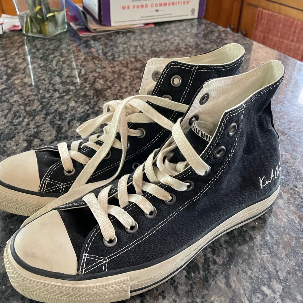 Chuck Taylor High Top Navy Converse- 90s Rock singer Kurt Cobian Edition